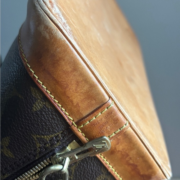 Louis Vuitton Alma PM Monogram Vintage 2001 Top Handle Satchel - Made in France - Picture 5 of 12